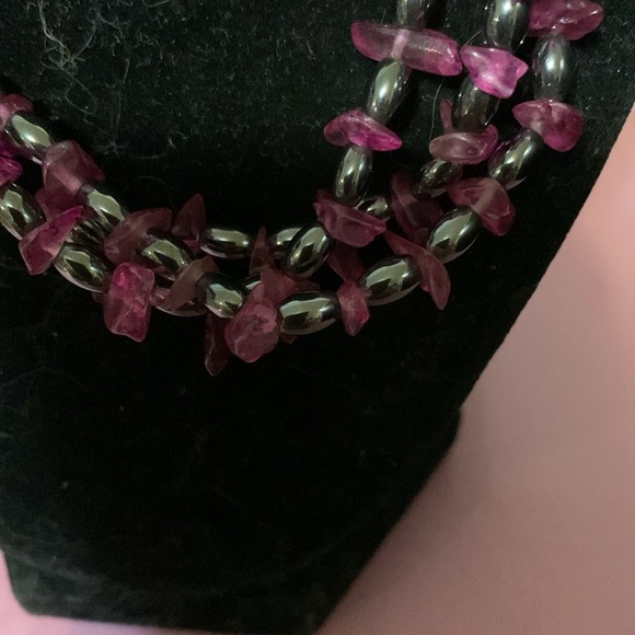 Beautiful 17” necklace - Picture 3 of 5